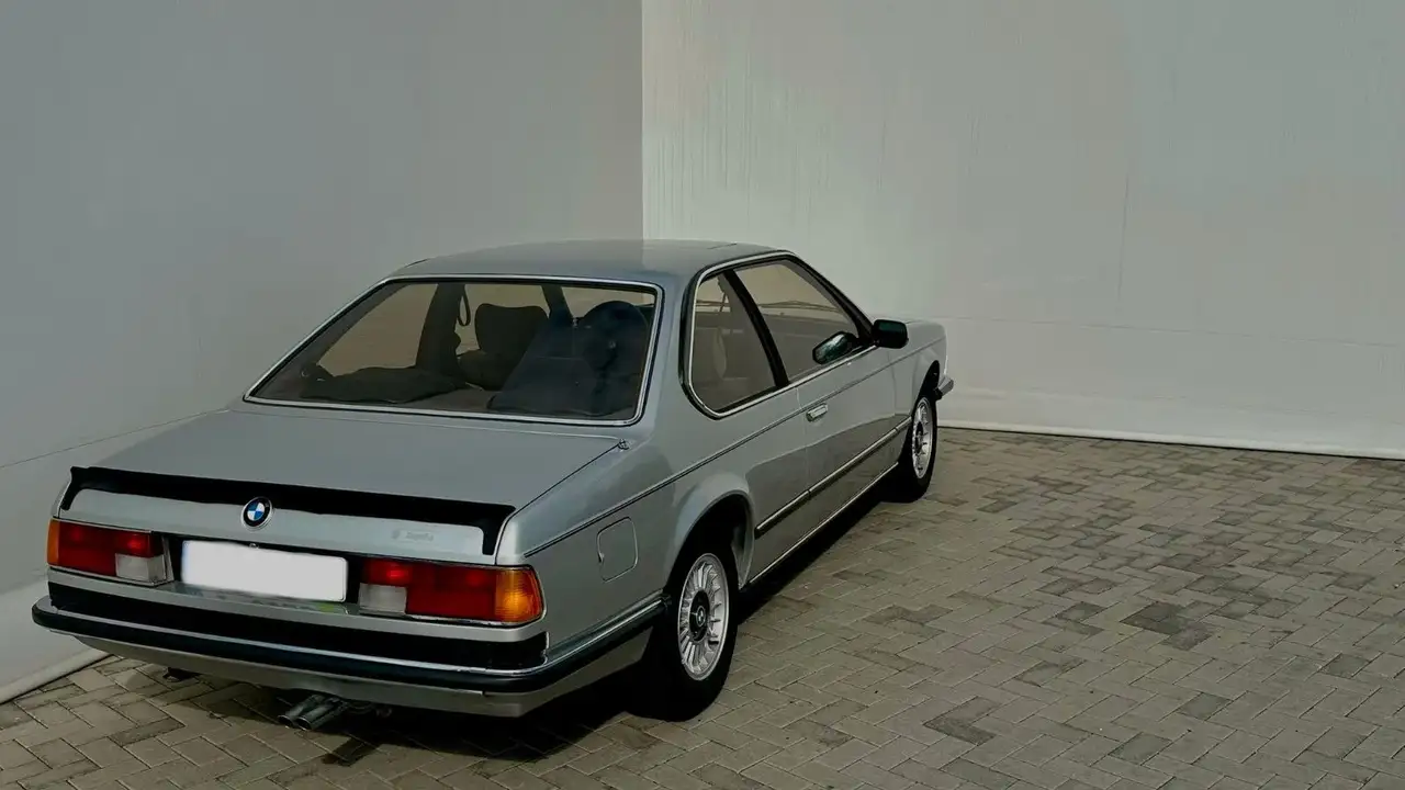 BMW 628 CSI Coupé ,E24, Schiebedach el.,Garagenwagen, foto 9