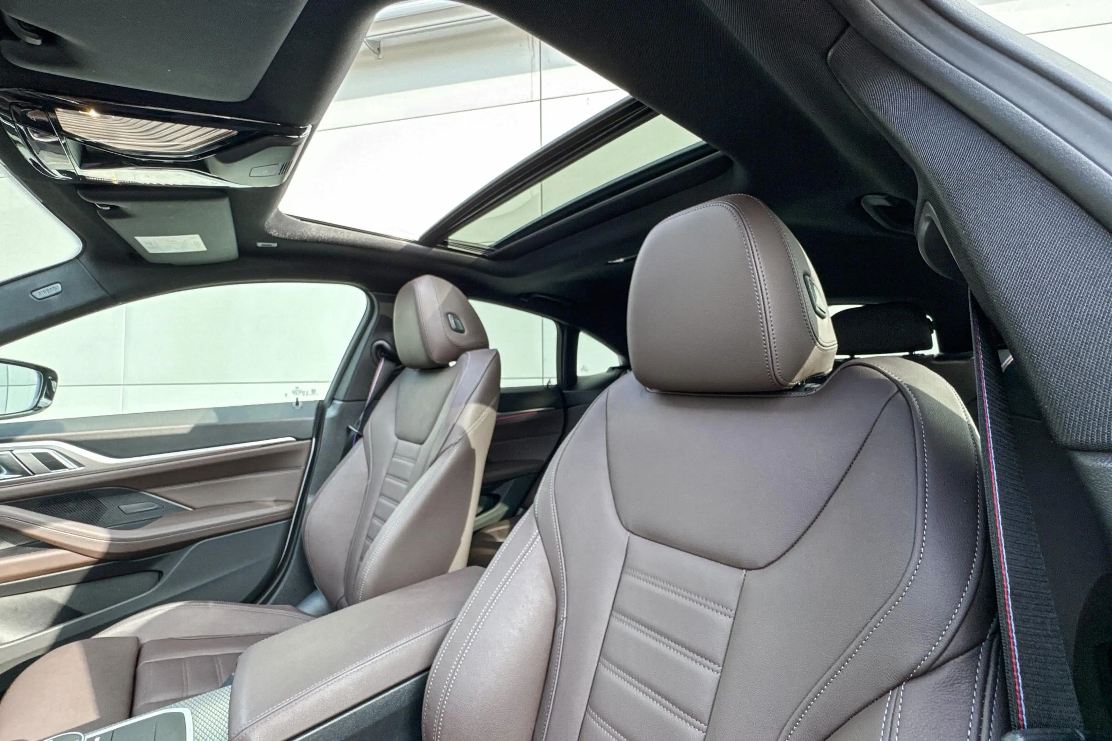 BMW i4 eDrive40 M Sport Edition 84 kWh — photo 11