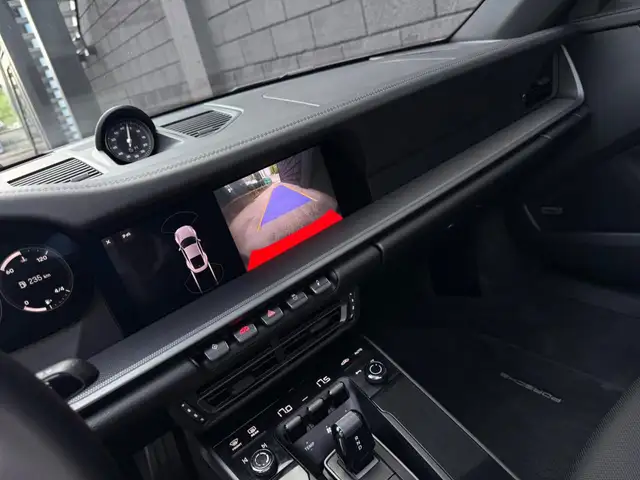 Porsche 911 view 13