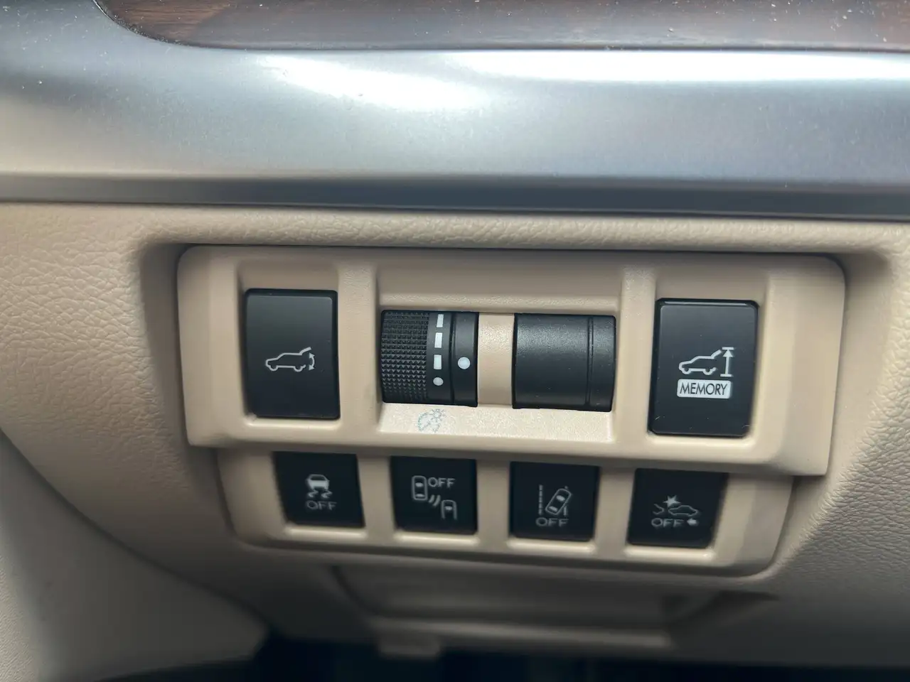 Subaru OUTBACK снимка Subaru OUTBACK
