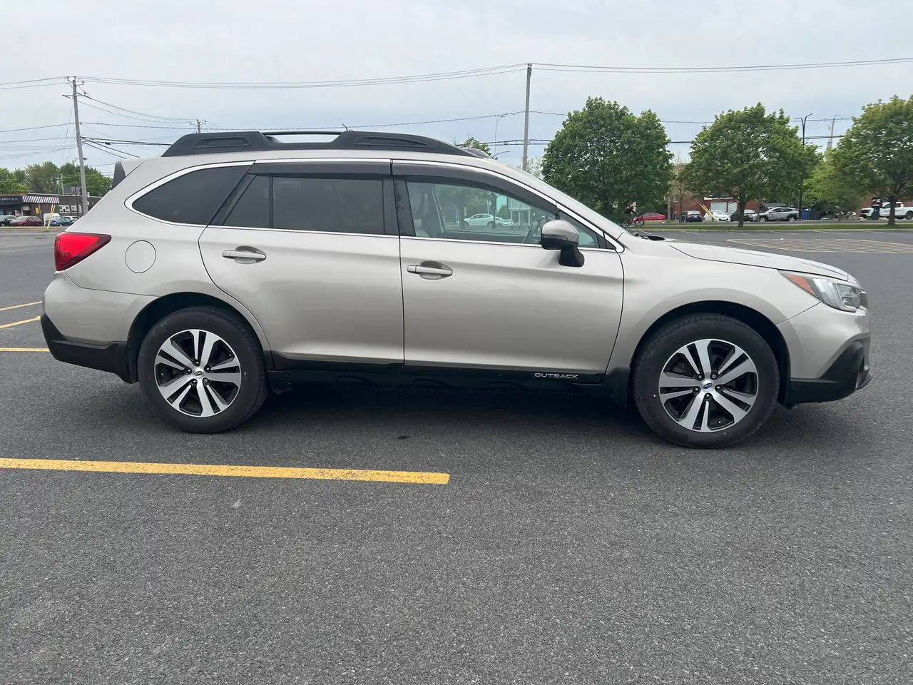 Subaru OUTBACK снимка Subaru OUTBACK