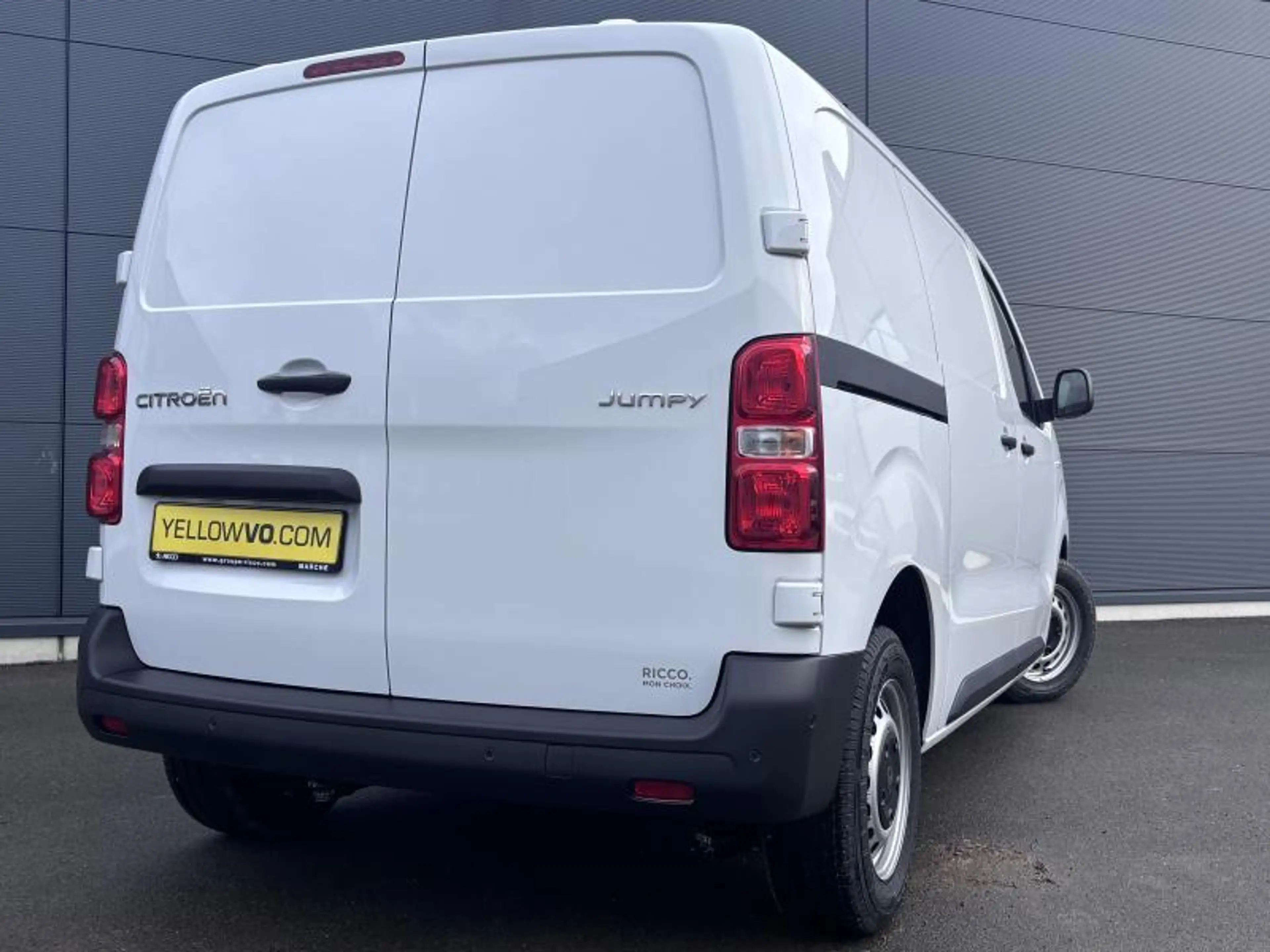 Citroen Jumpy Taille M / 2.0 BlueHDI / Carplay — photo 4