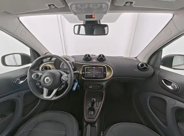 Smart Fortwo view 8