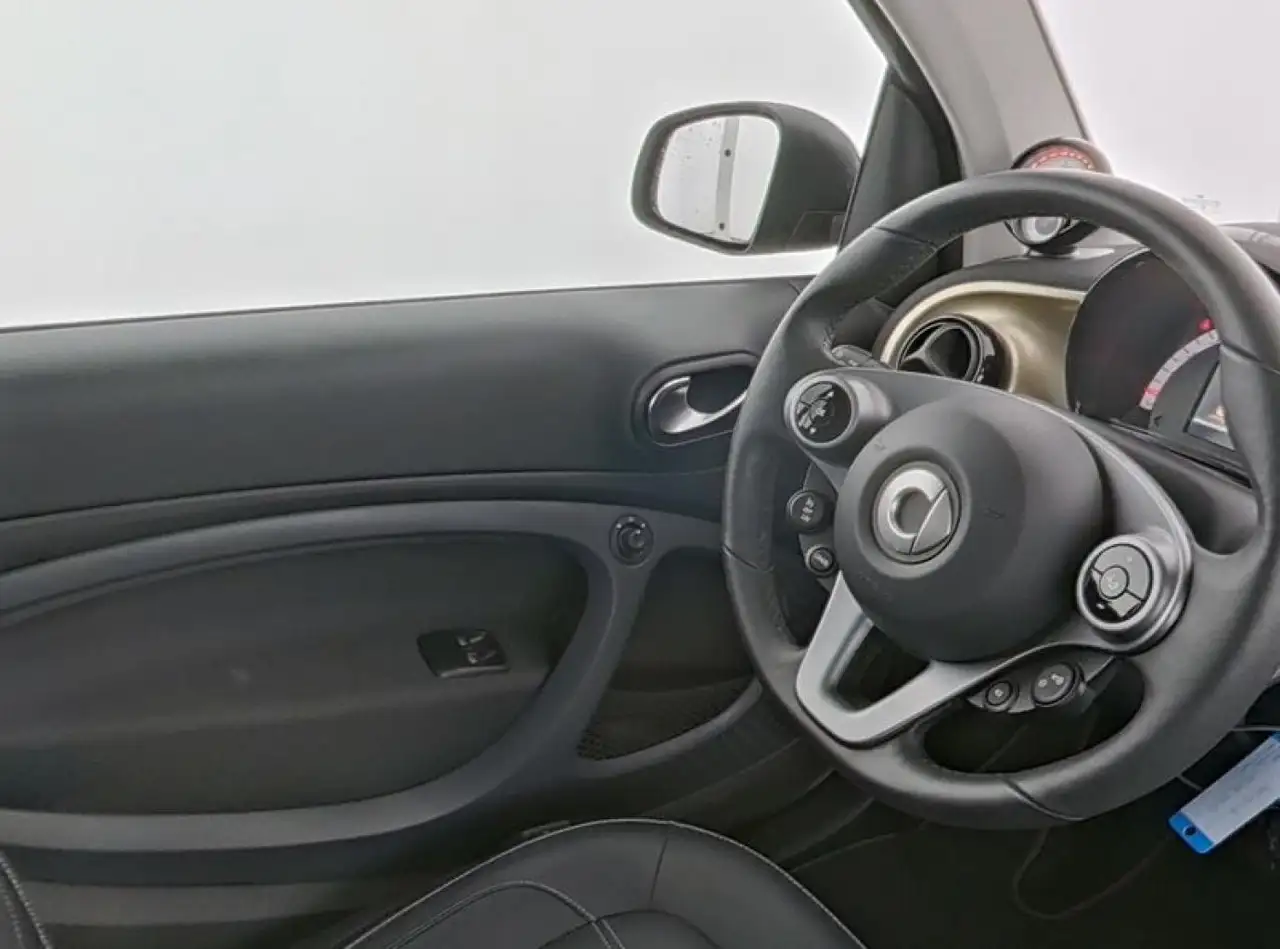 smart forTwo 2024 — фото 10