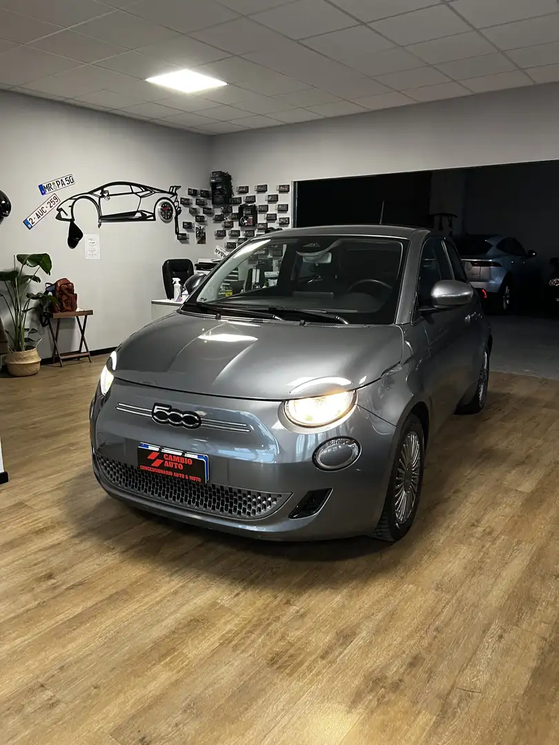 Fiat 500e 42 kWh Passion Grigio - 1