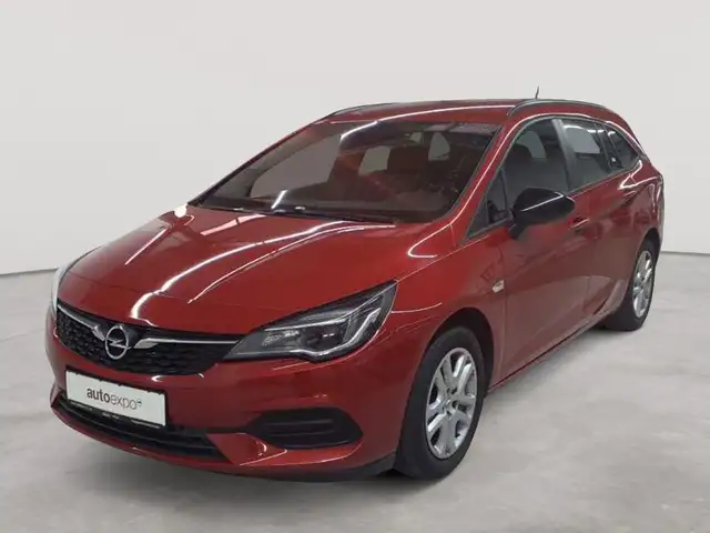 Opel Astra view 2