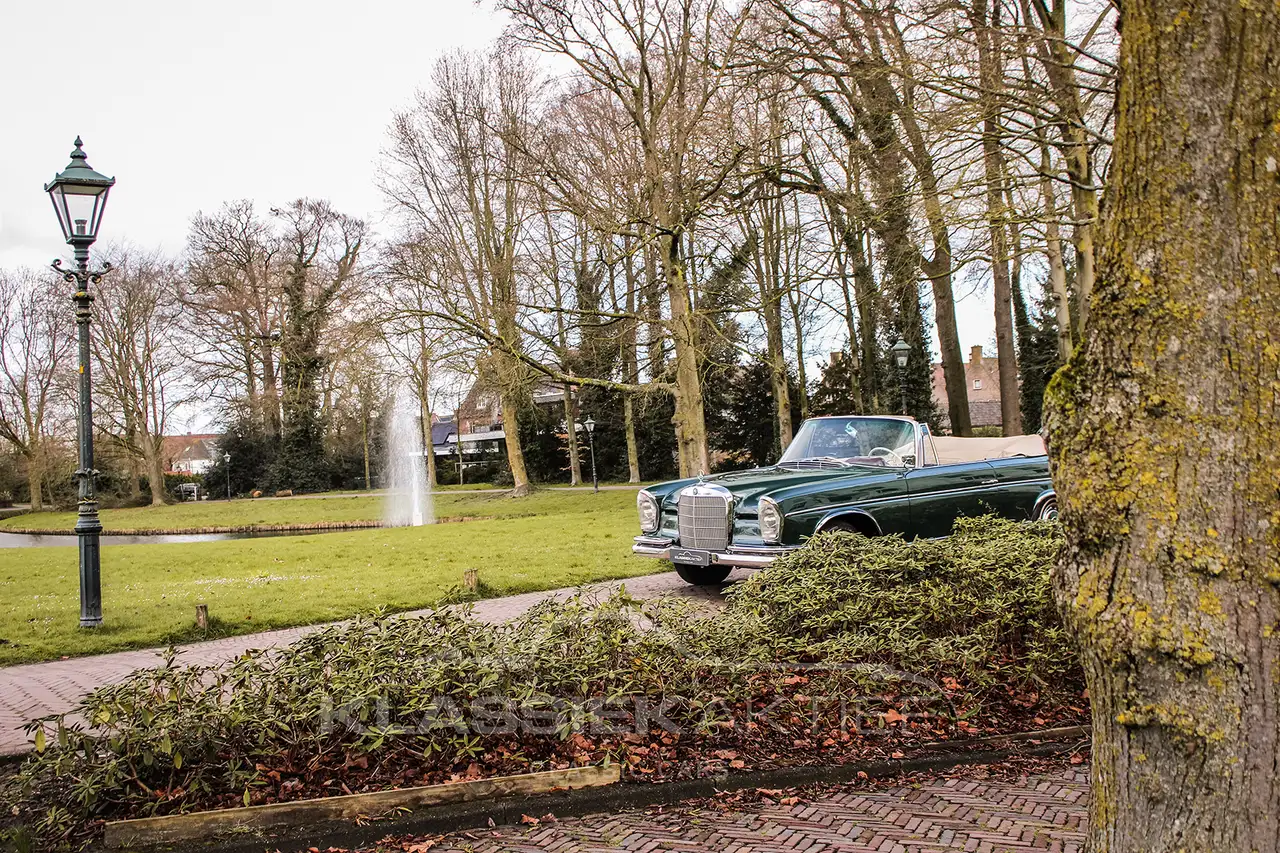 Mercedes-Benz 220 SE Cabriolet, foto 12