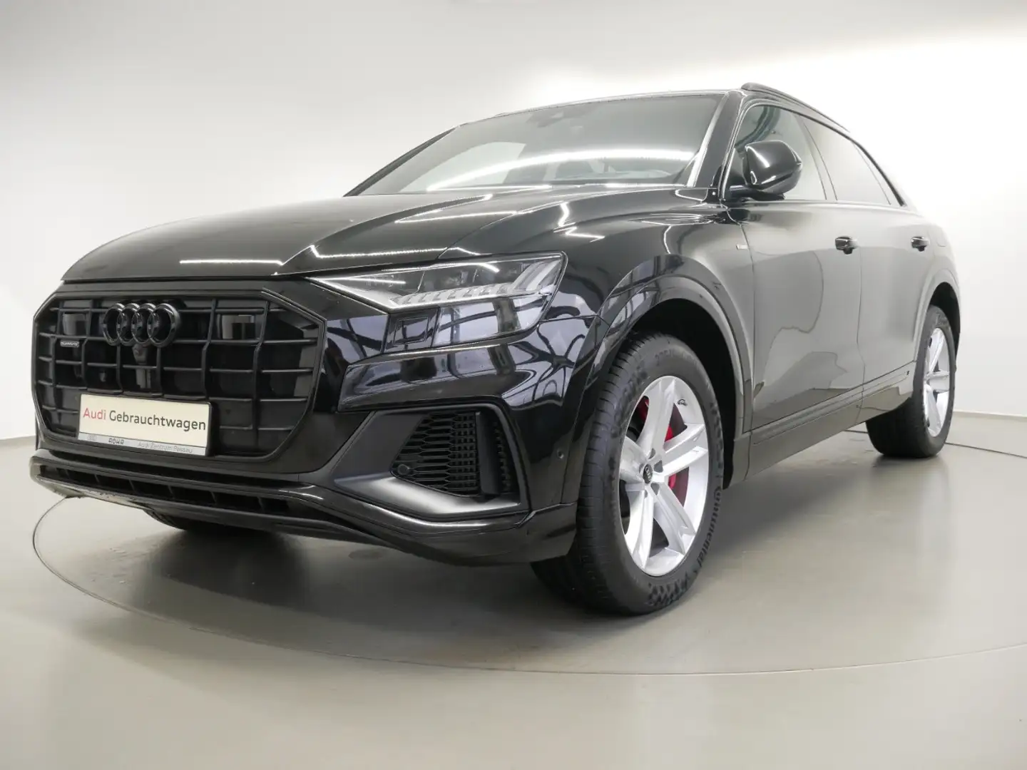 Audi Q8 55 TFSI e quattro S line MATRIX HEAD-UP Schwarz - 2