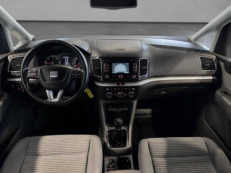 SEAT Alhambra Style Allrad/Pano/AHK — photo 13