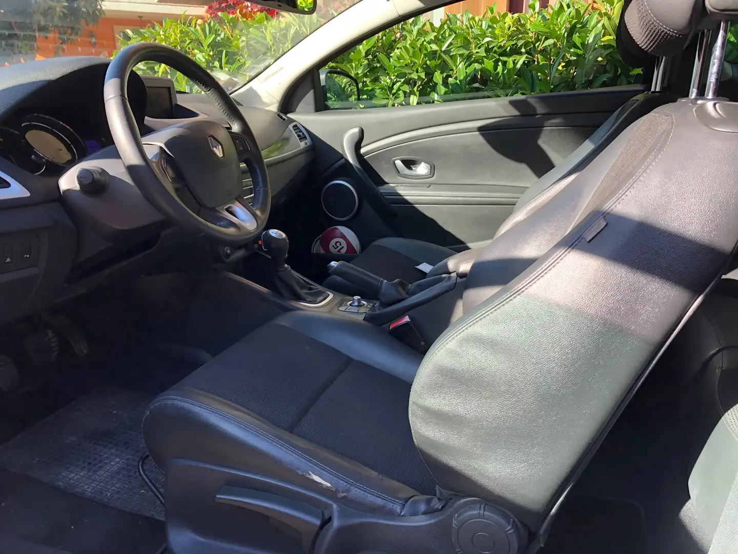 Renault Megane Megane III 2008 Coupe Coupe 1.9 dci Luxe fap Nero - 2