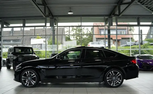 BMW 4 Series view 10