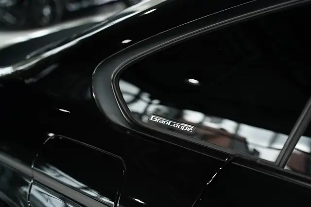BMW 4 Series view 13
