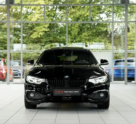 BMW 4 Series view 3