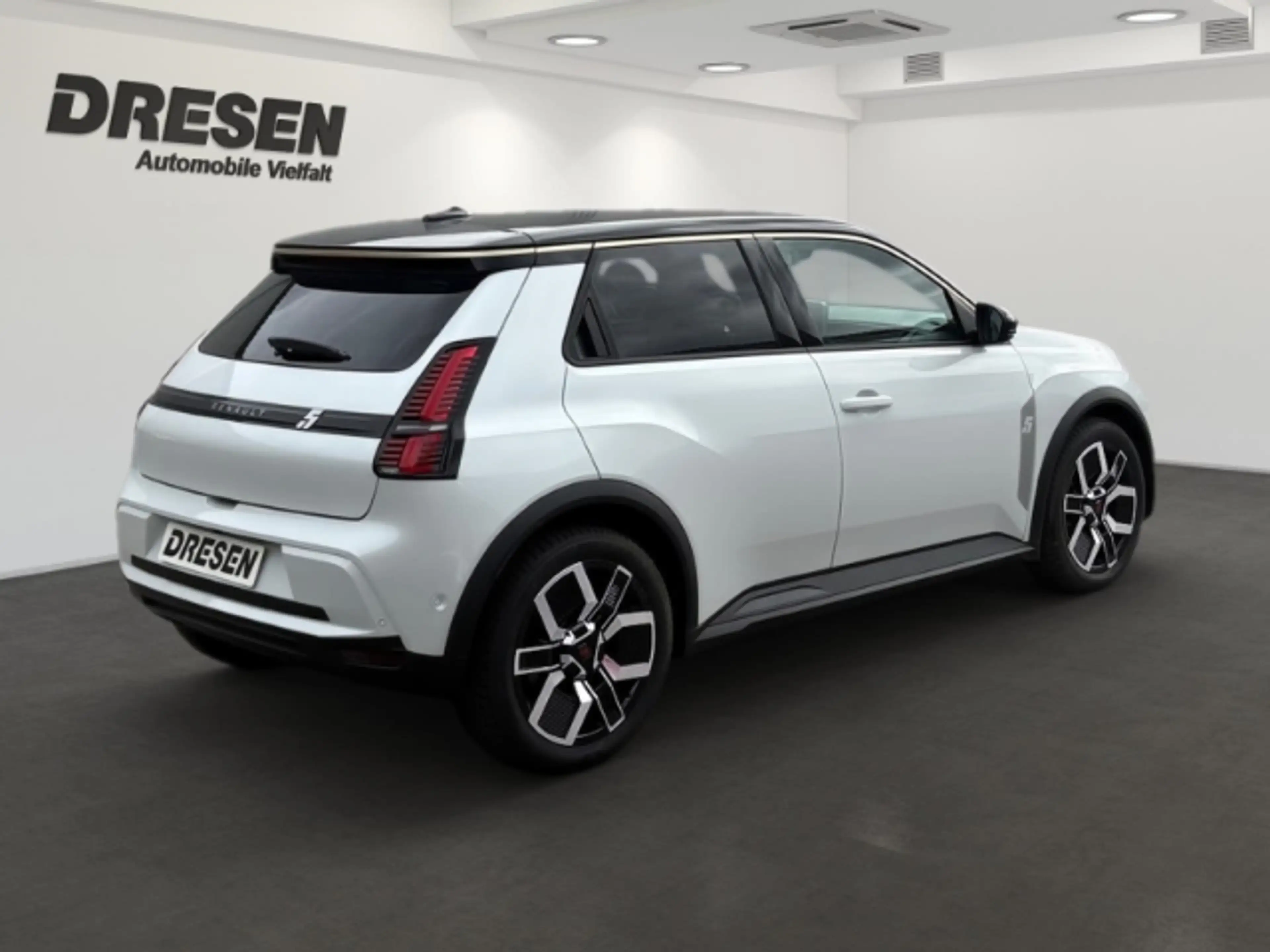 Renault R 5 Electric E-Tech elektrisch Techno 10 Comfort Range — photo 4