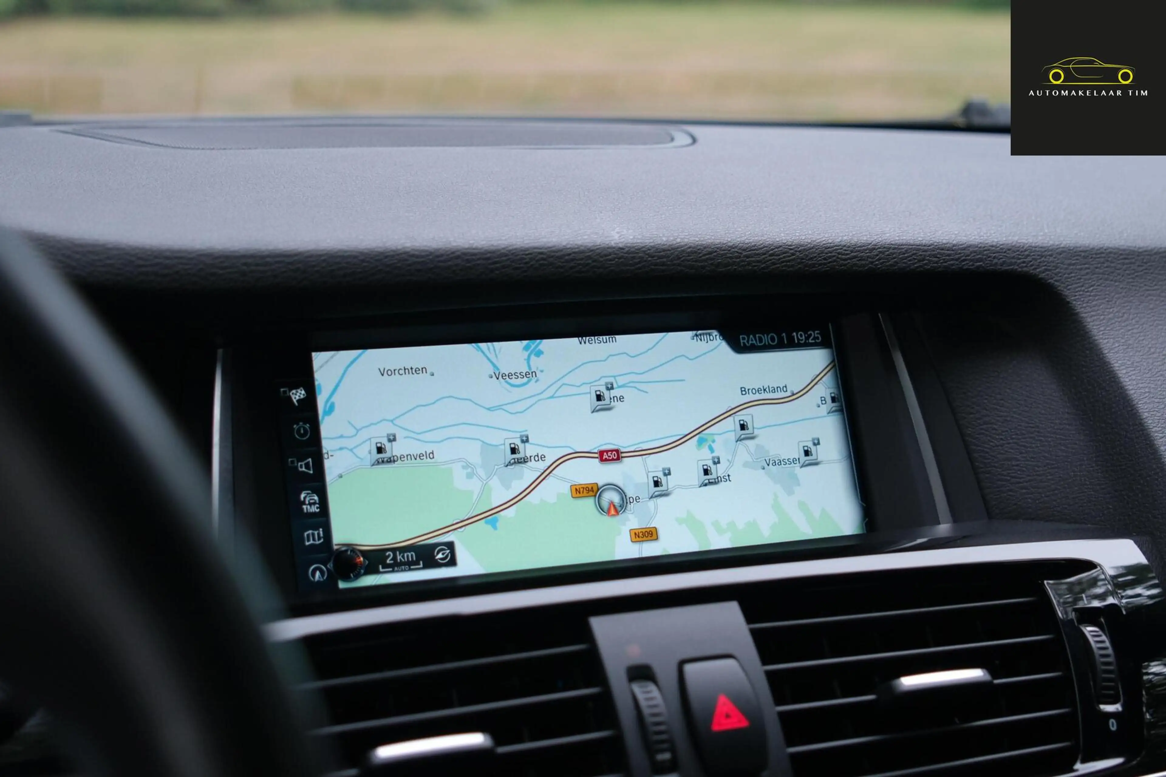 BMW X4 M40i High Executive / Full Options / Pano / Trekha — photo 38