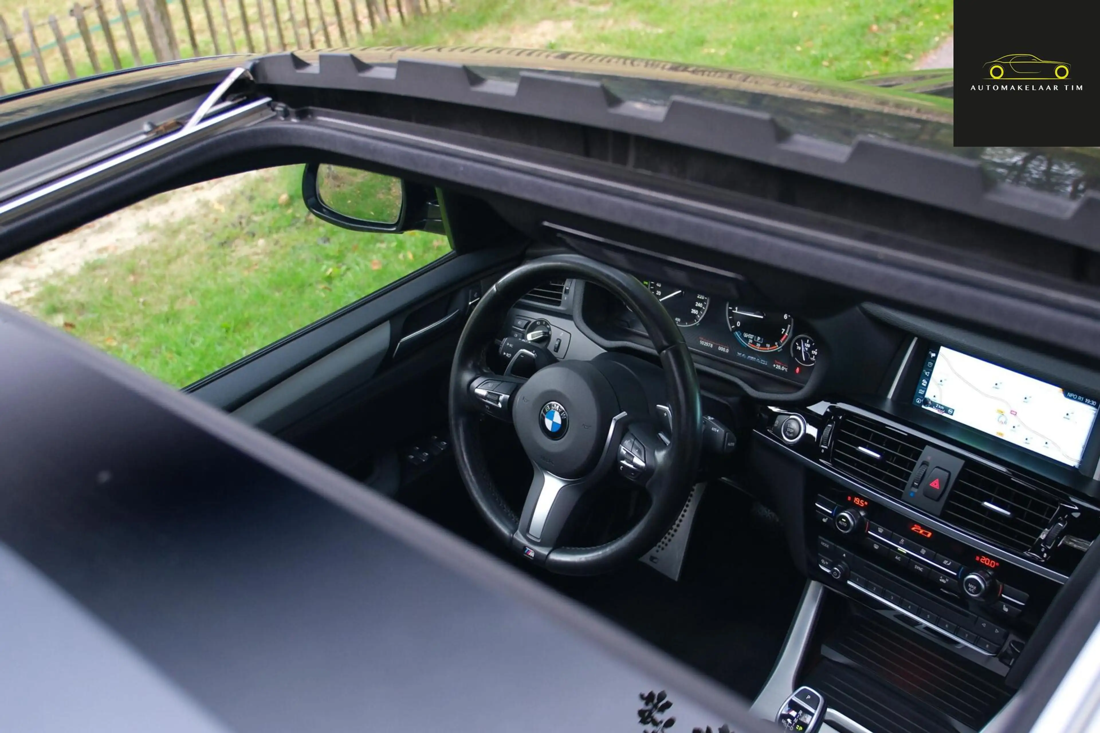 BMW X4 M40i High Executive / Full Options / Pano / Trekha — photo 4