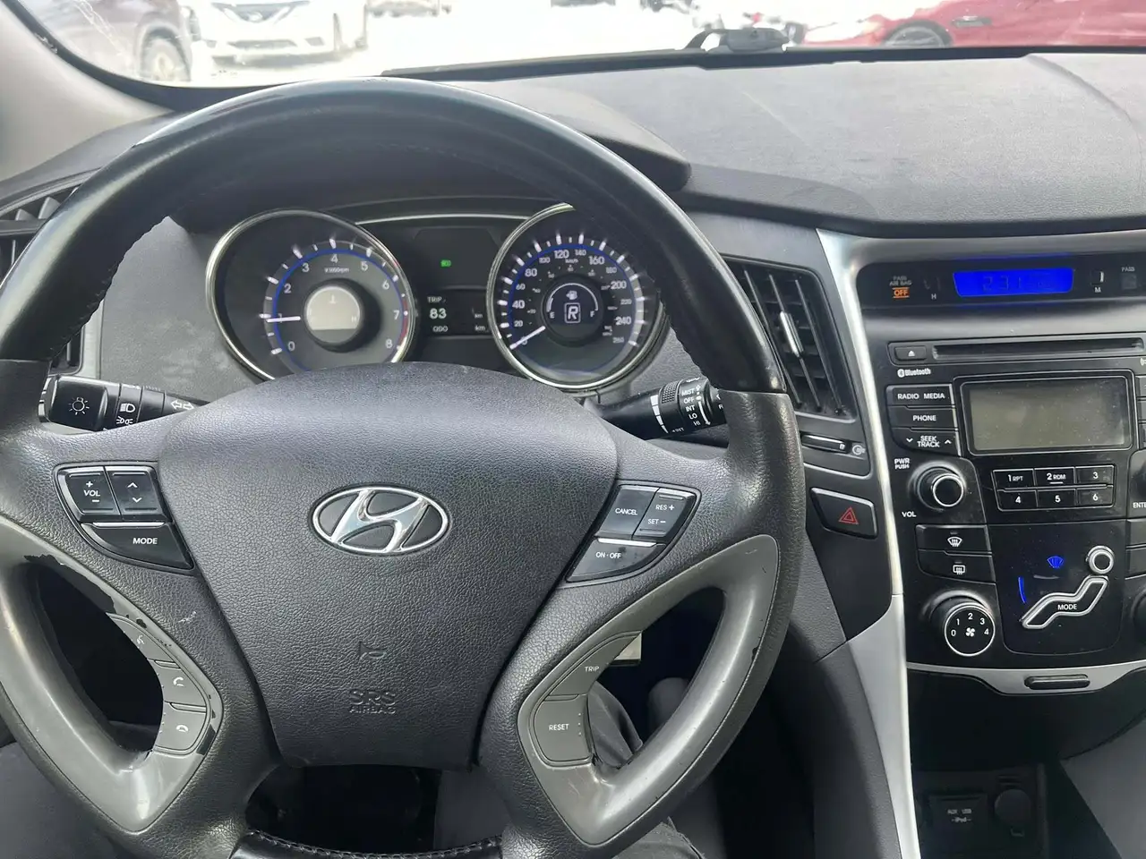 Hyundai SONATA снимка Hyundai SONATA