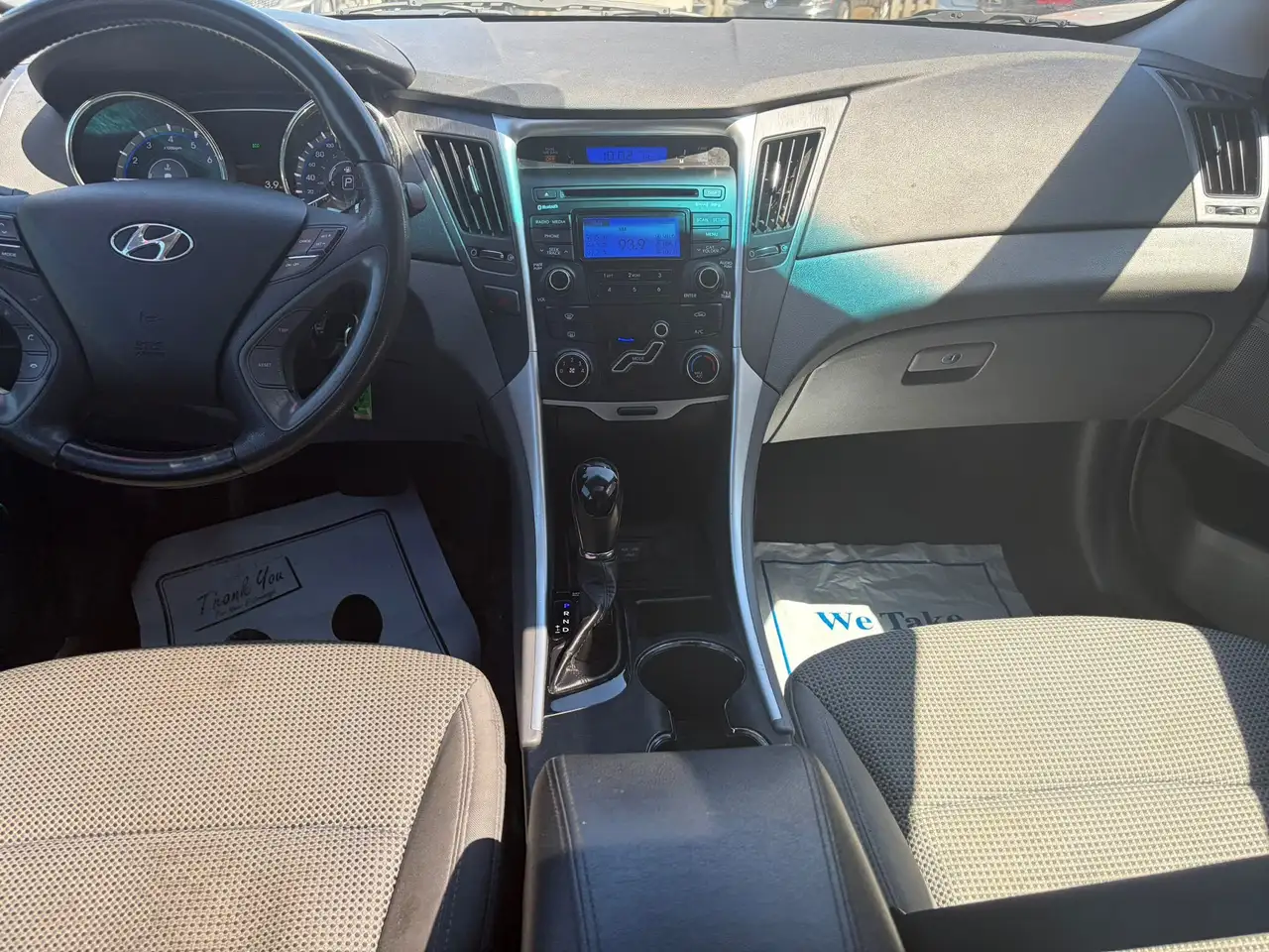 Hyundai SONATA снимка Hyundai SONATA