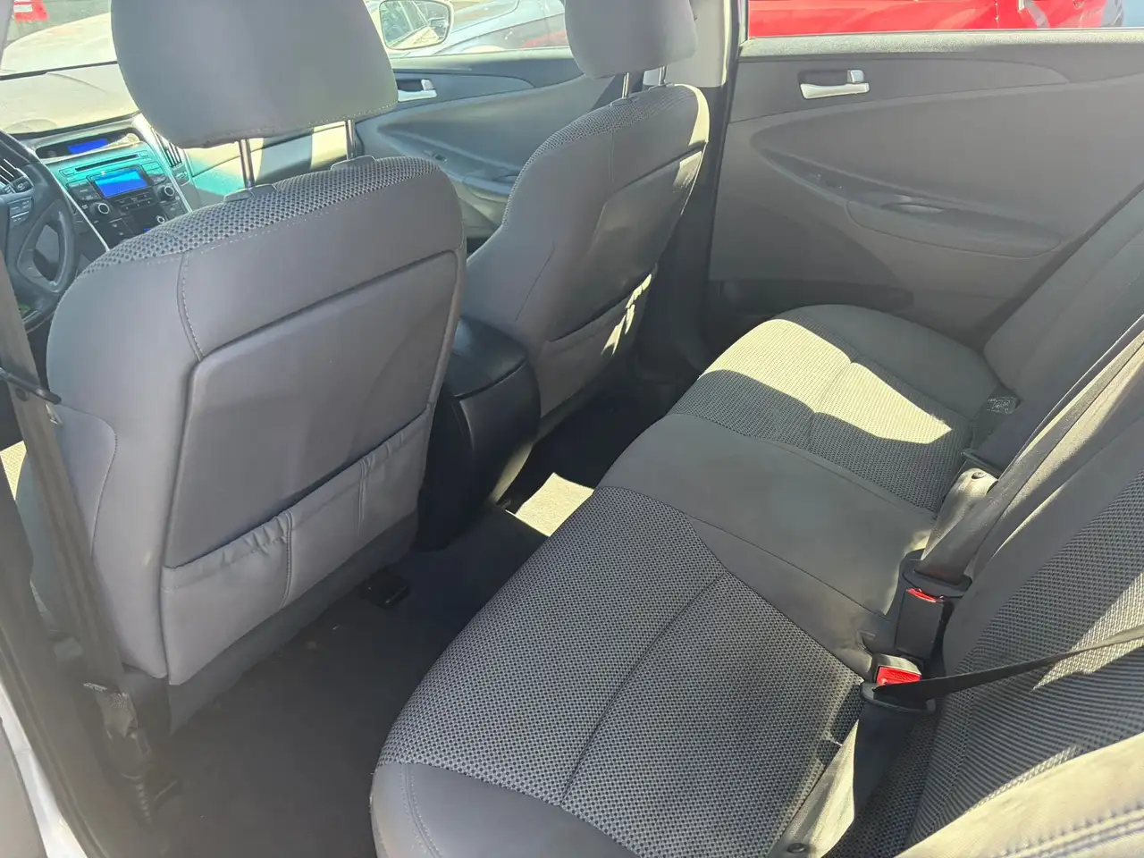 Hyundai SONATA снимка Hyundai SONATA