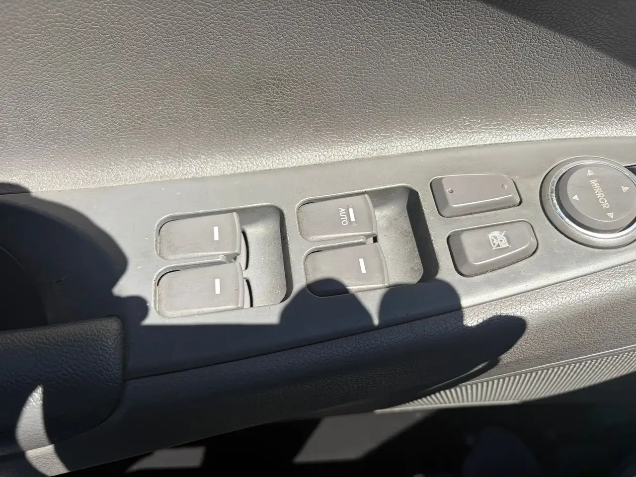 Hyundai SONATA снимка Hyundai SONATA