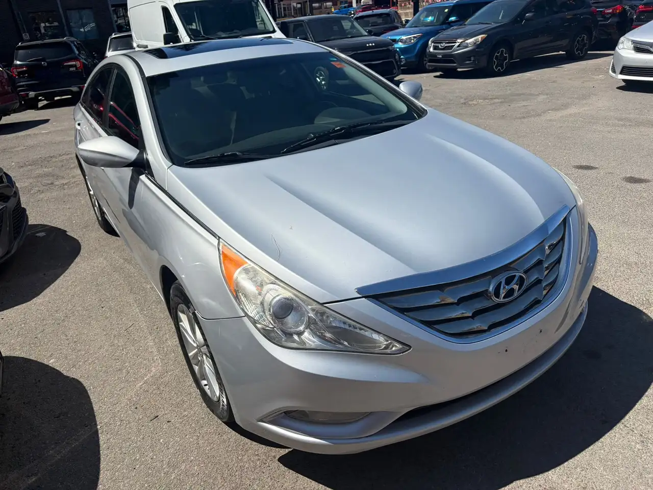 Hyundai SONATA снимка Hyundai SONATA