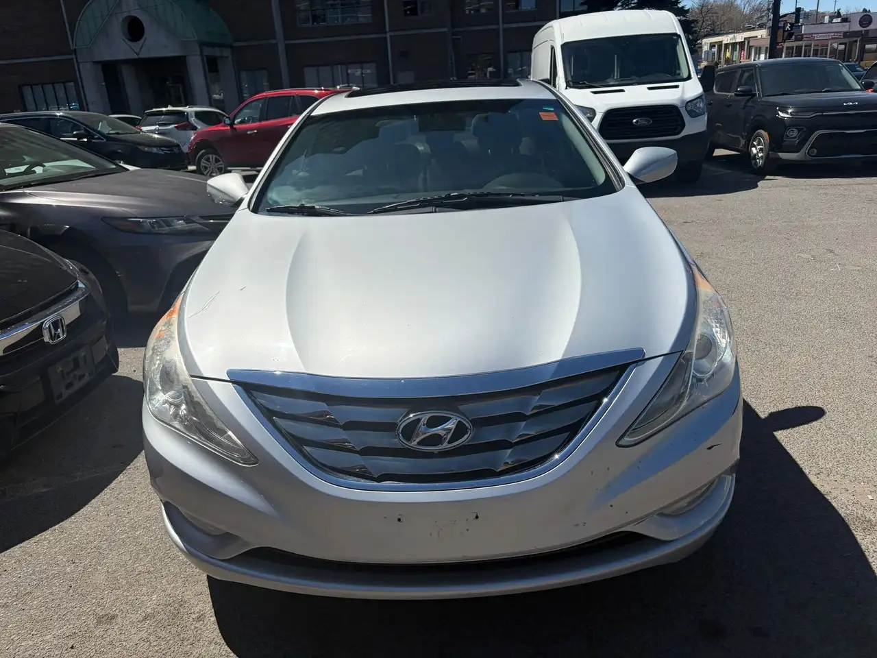 Hyundai SONATA снимка Hyundai SONATA