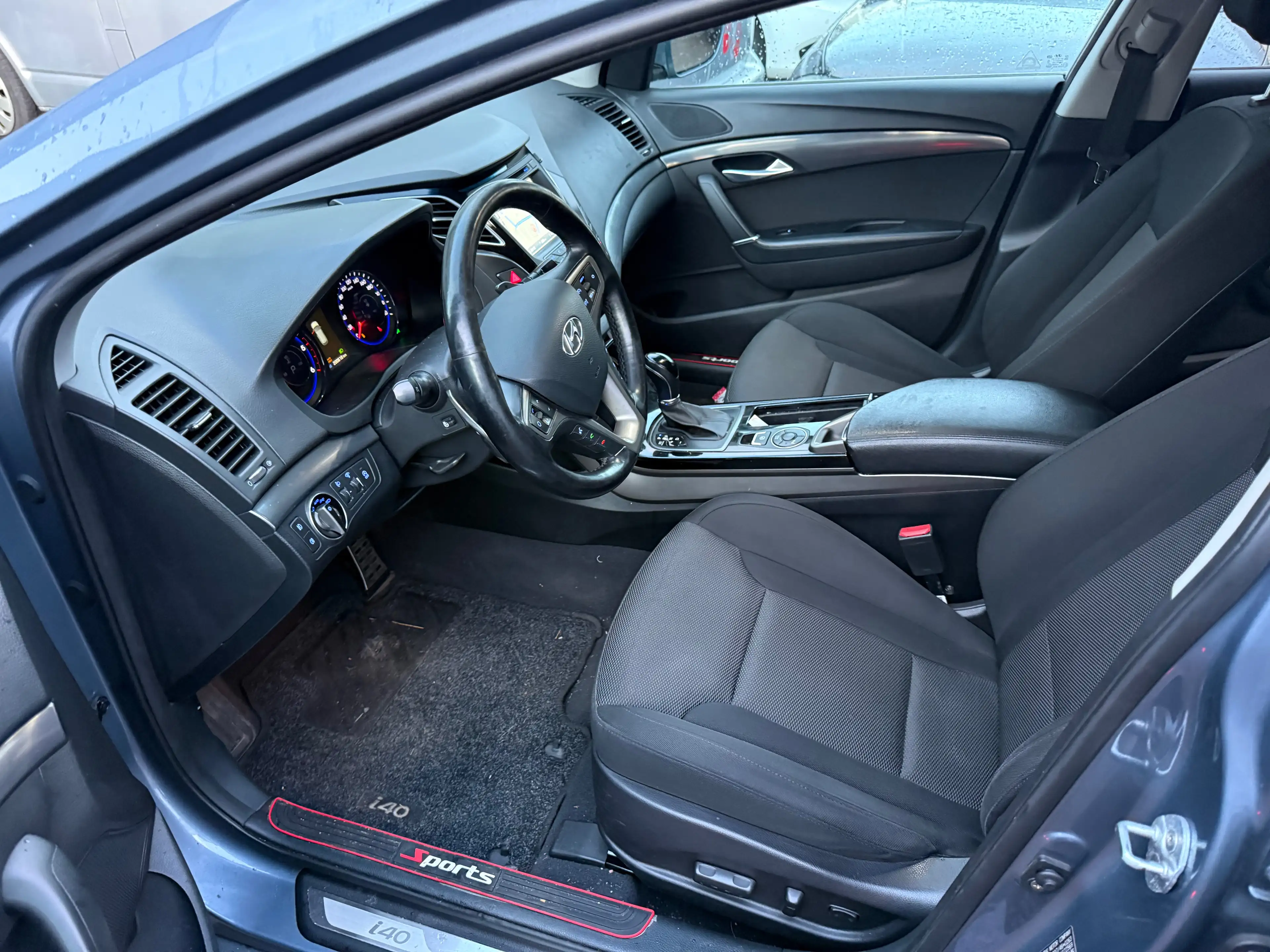 Hyundai i40 blue Style — photo 6