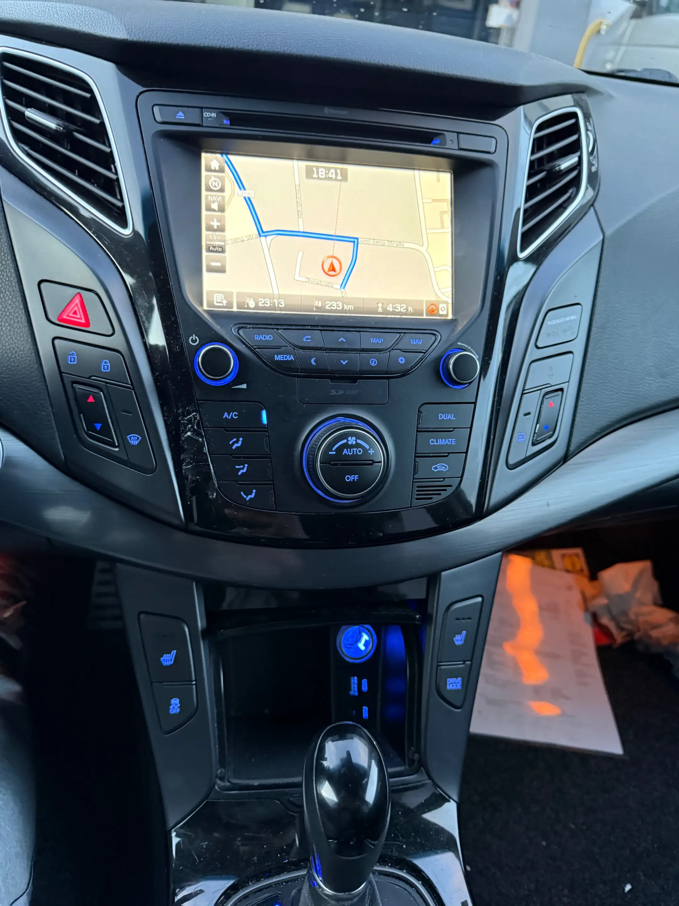 Hyundai i40 blue Style — photo 13