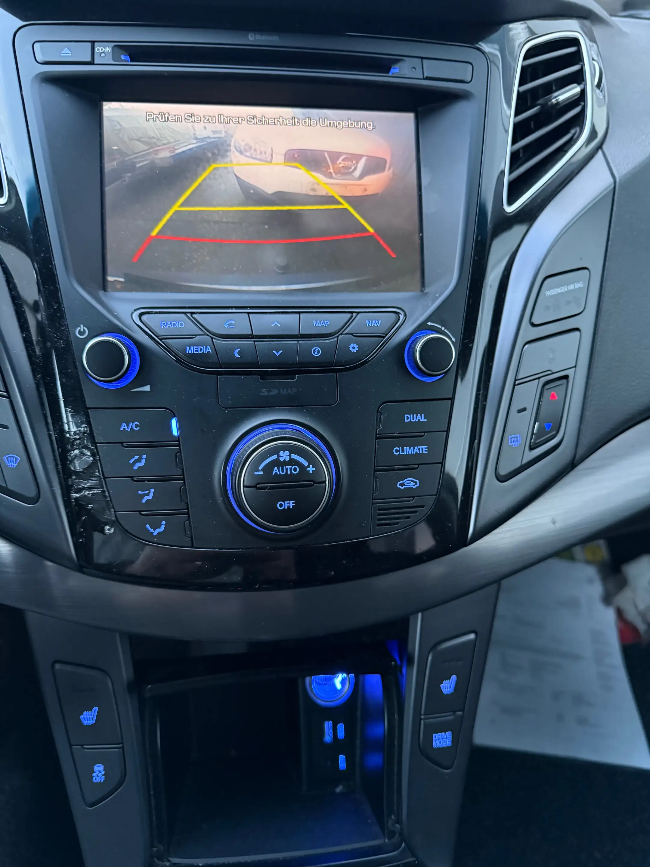 Hyundai i40 blue Style — photo 11