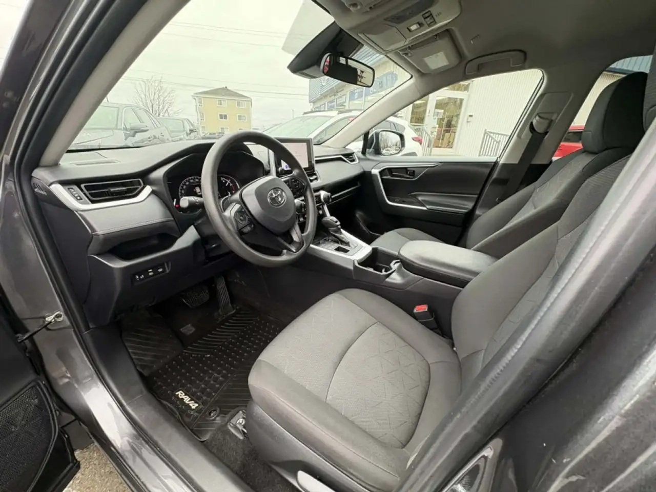 Toyota RAV 4 photo Toyota RAV 4
