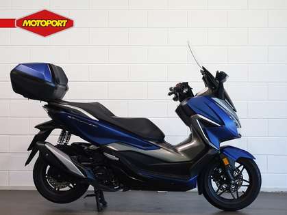 Honda Forza 350 Smartphone Voice Control System