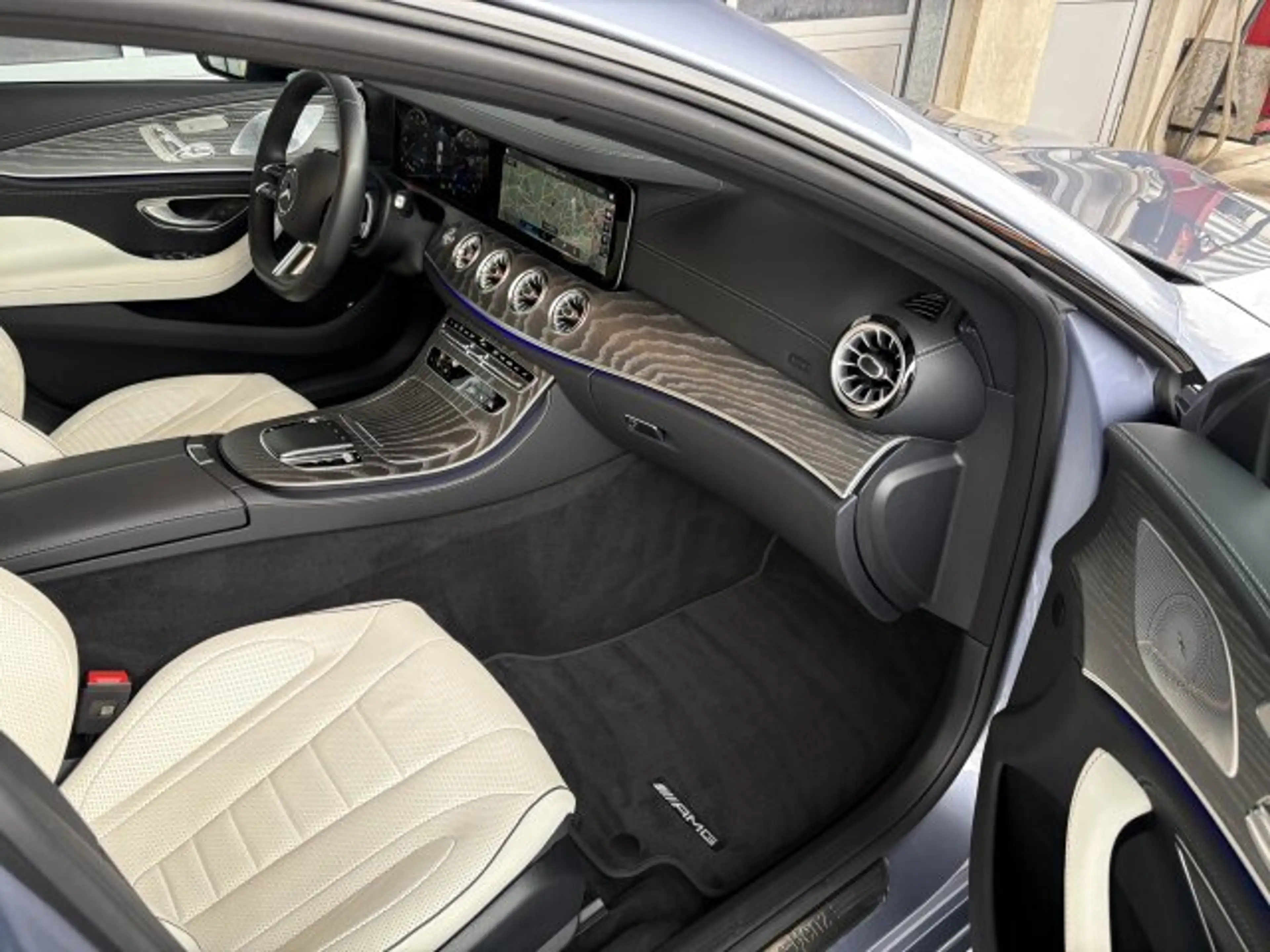 Mercedes-Benz CLS 450 CLS 450 4M AMG AIRMATIC MEMORY MULTIBEAM KEYLESS — photo 11