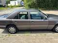 Mercedes-Benz E 250 D Grijs - thumbnail 1