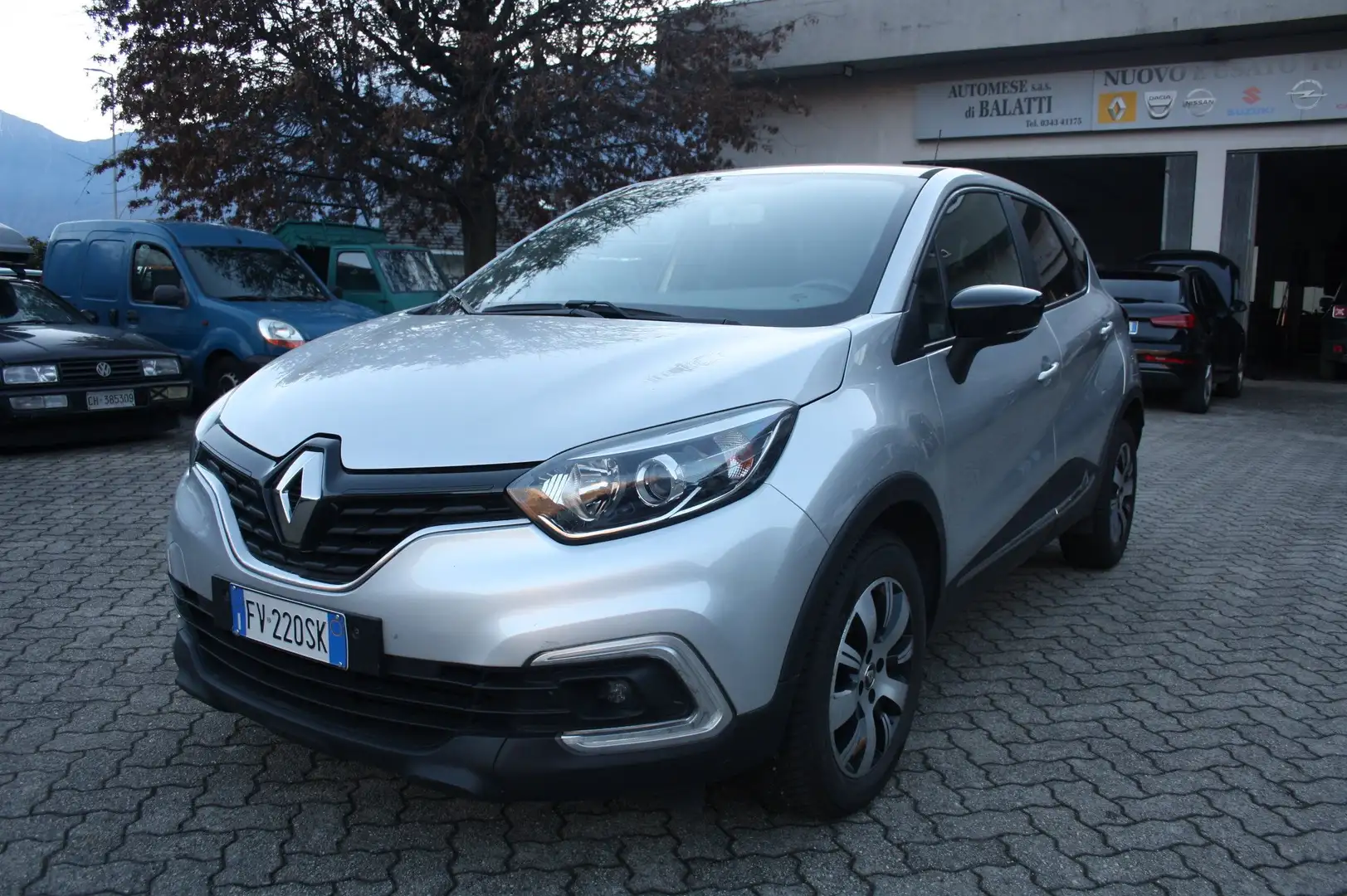 Renault Captur Captur 1.5 dci Life 90cv Argent - 1