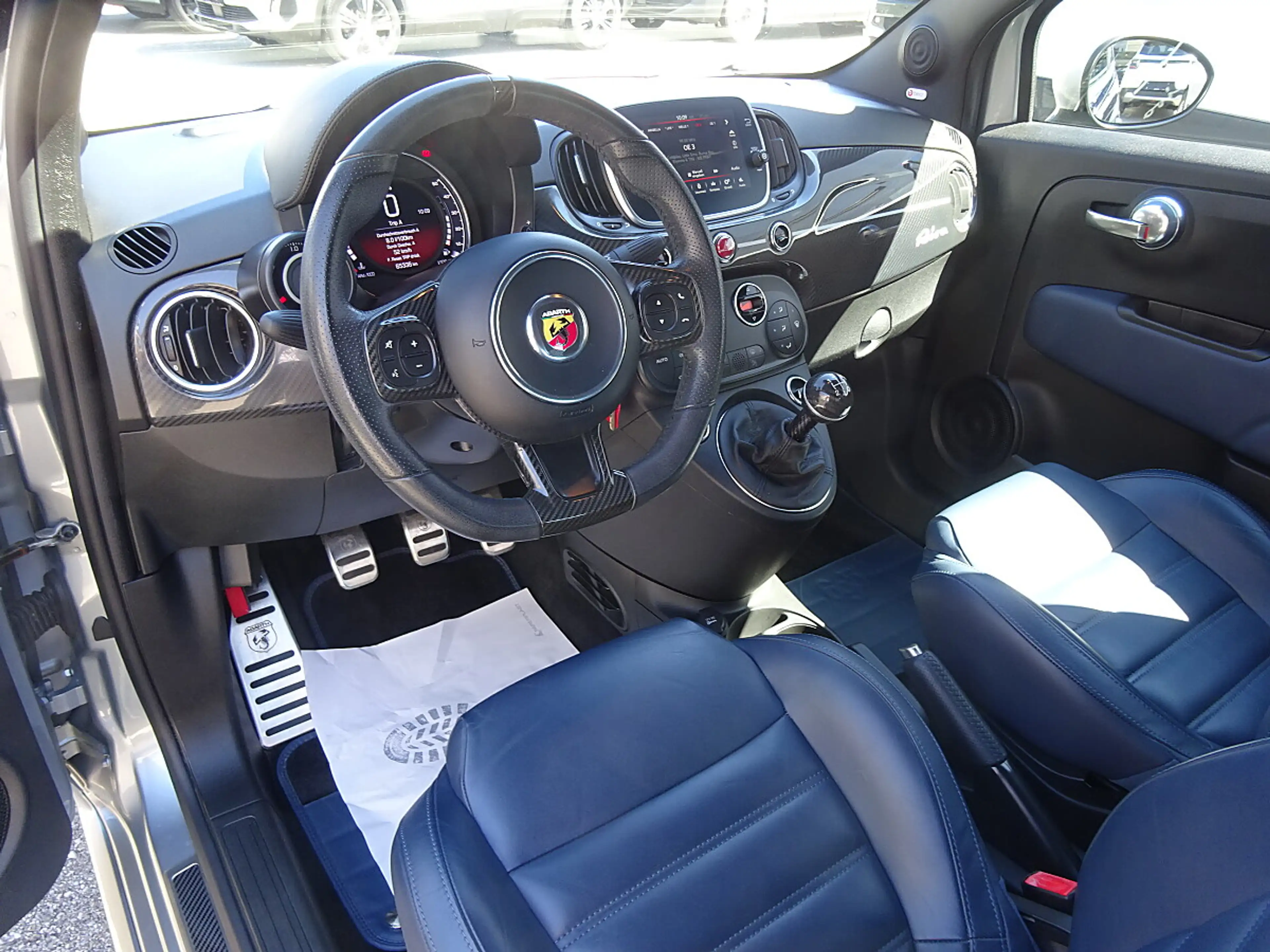 Abarth 695 Abarth 695 Rivale — photo 12