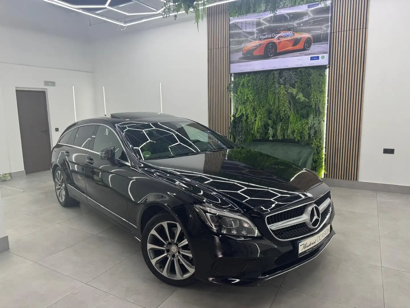 Mercedes-Benz CLS 250 Shooting Brake 250d 4M Aut. Noir - 1