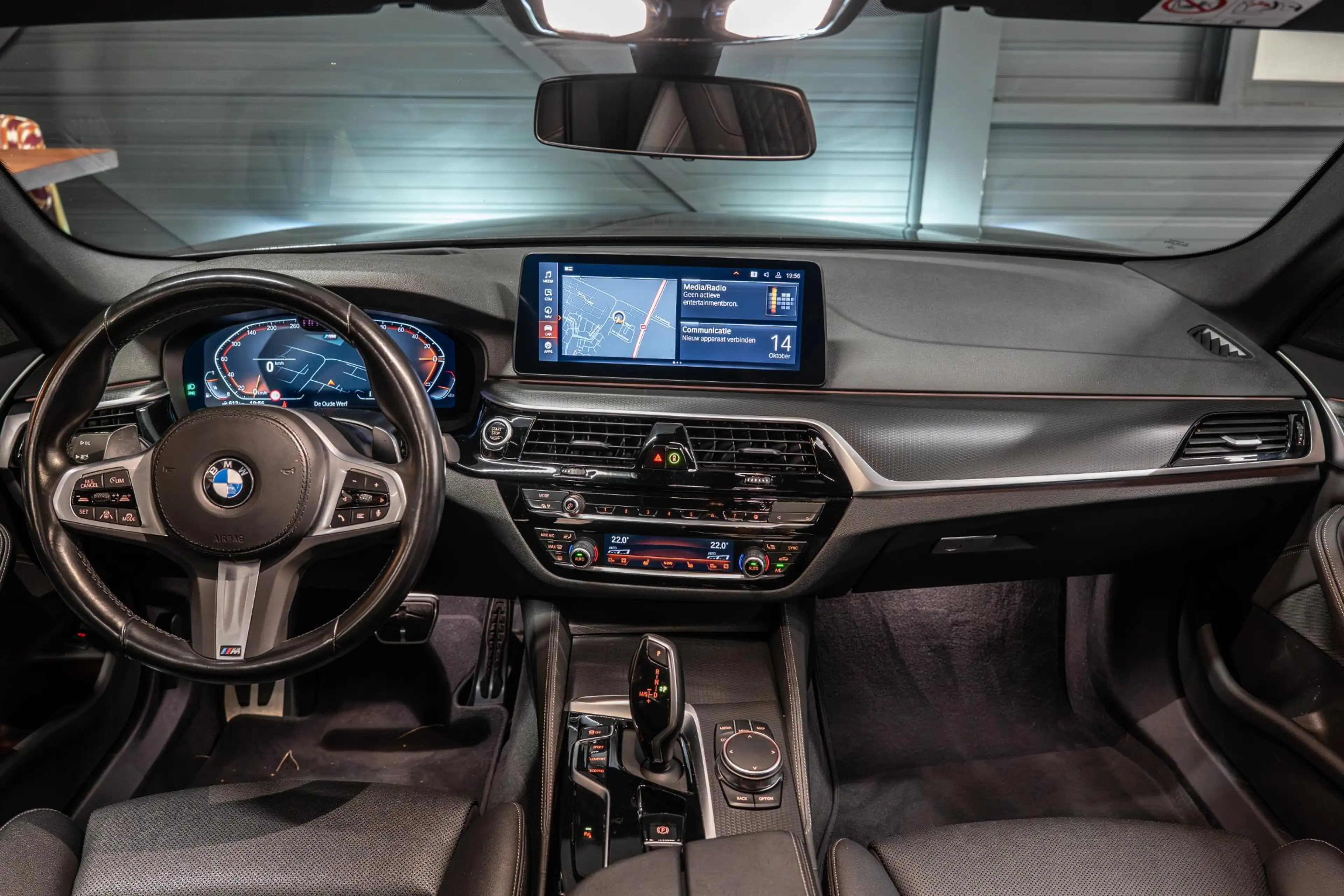 BMW 520 5-serie Touring 520i Business Edition Plus Sensate — photo 7