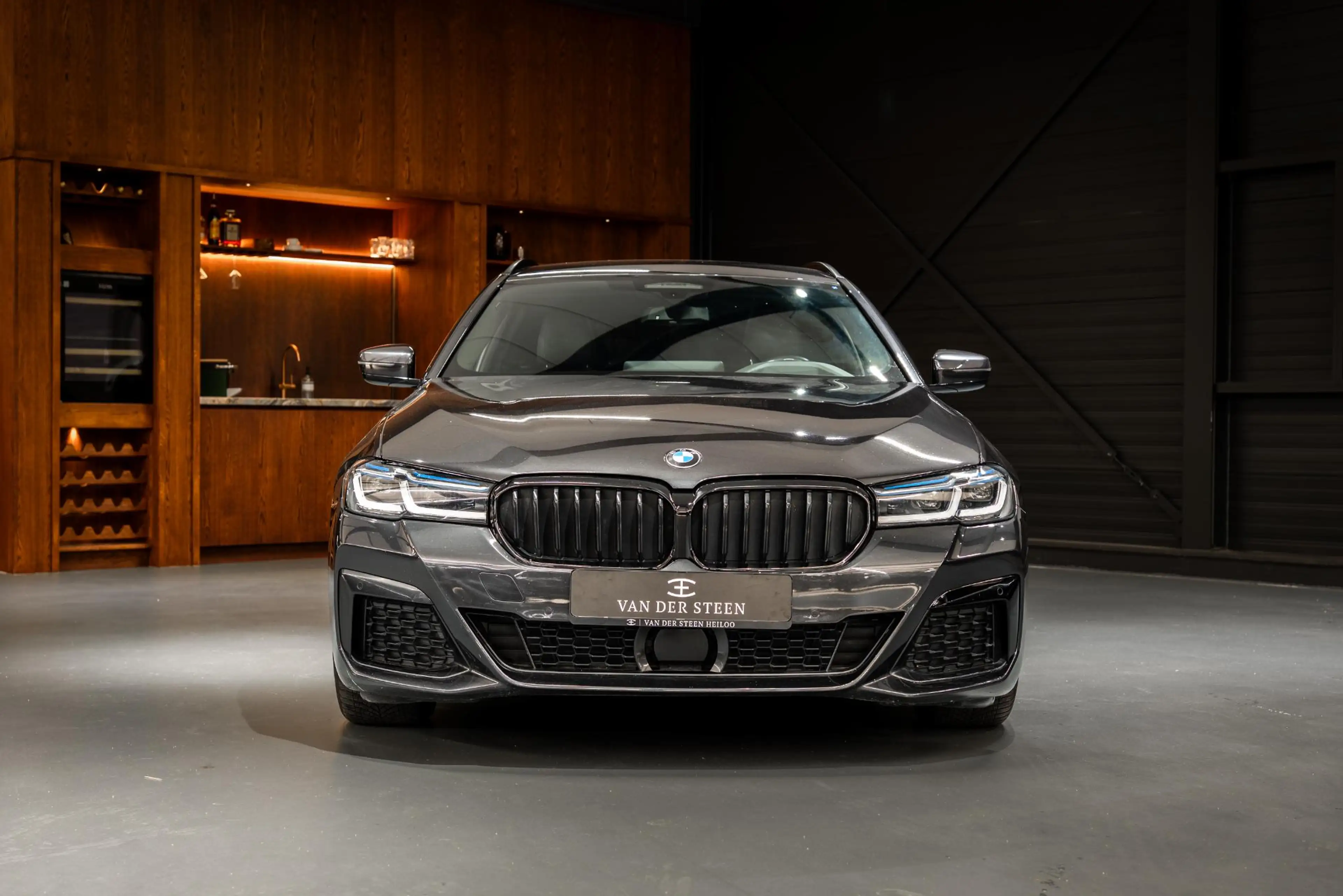 BMW 520 5-serie Touring 520i Business Edition Plus Sensate — photo 11