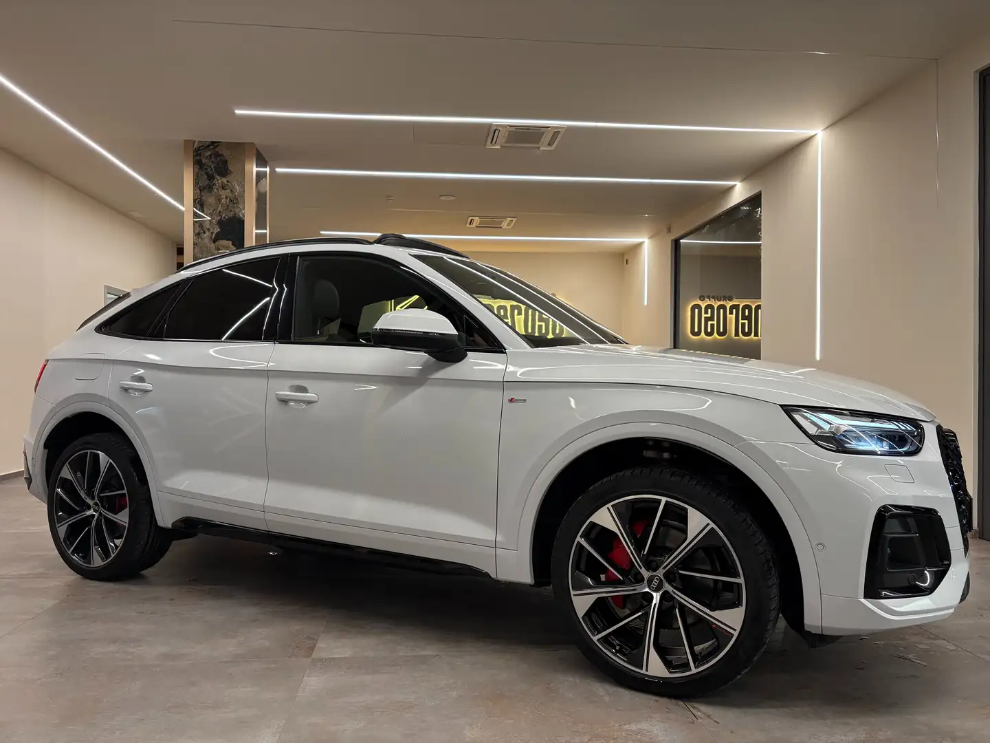 Audi Q5 Sportback 40 2.0tdi mhev SLine Plus X2 SPB Blanc - 2