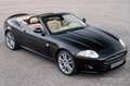 Jaguar XK 4.2 V8 Convertible zeldzame kleurstelling Negro - thumbnail 12