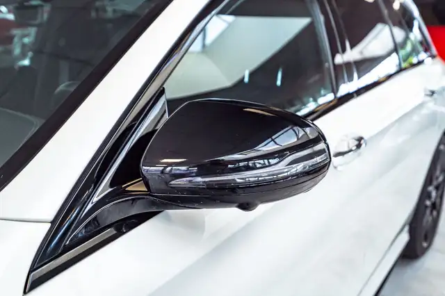 Mercedes-Benz E-Class view 15
