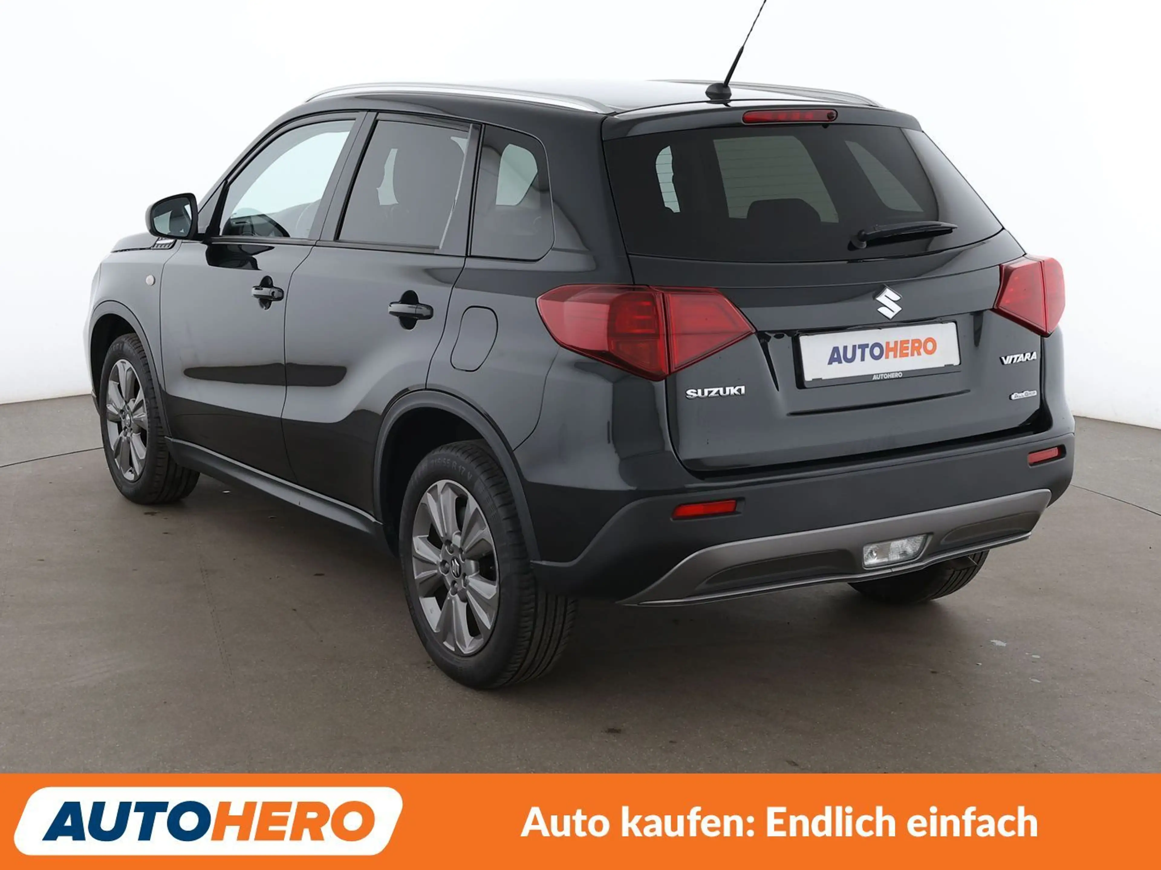 Suzuki Vitara 1.4 BoosterJet Comfort + 4x4 Aut.*ACC*SHZ* — photo 4