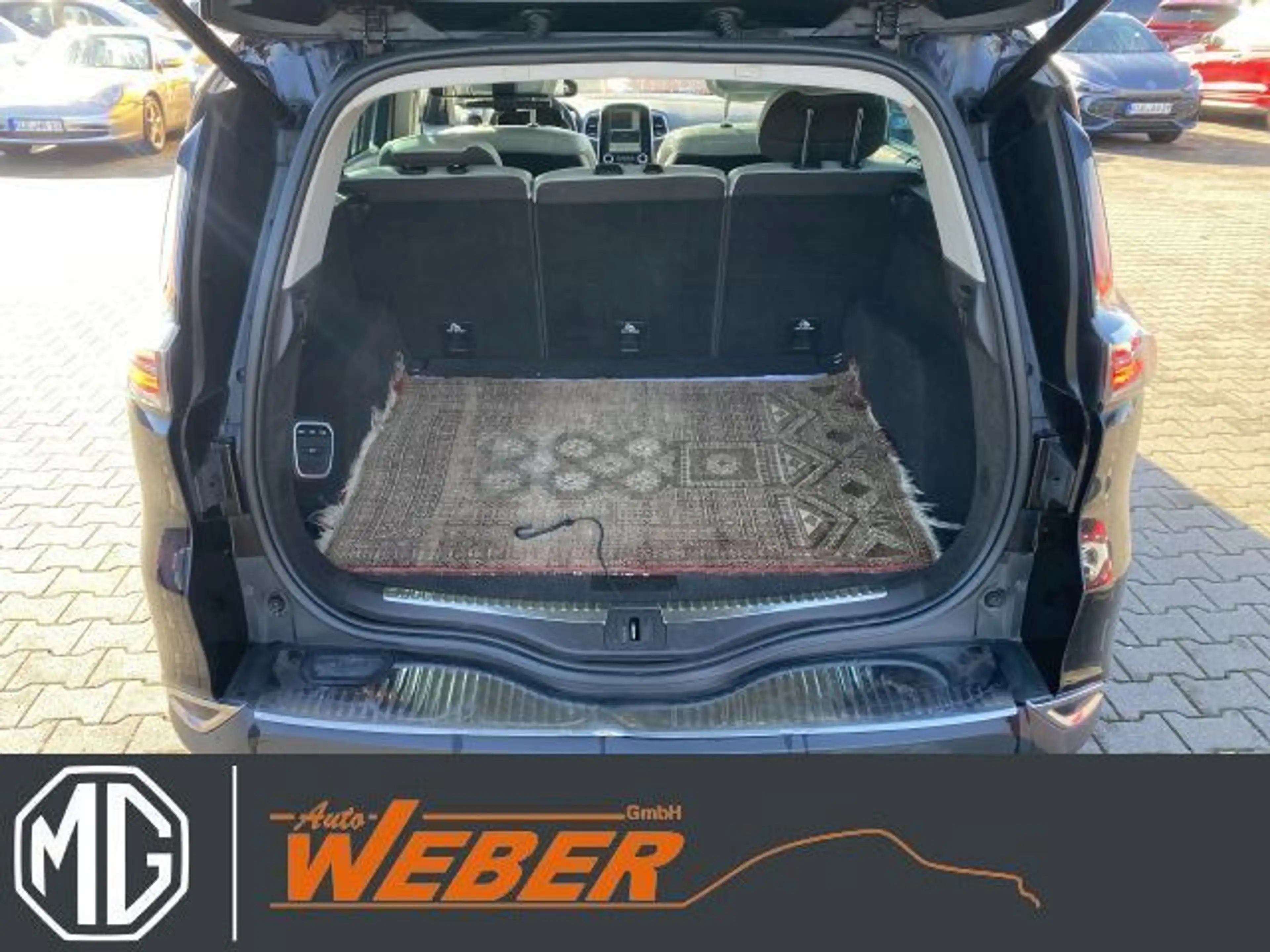 Renault Espace V Initiale Paris 1.6 DCI  Automatik — photo 7