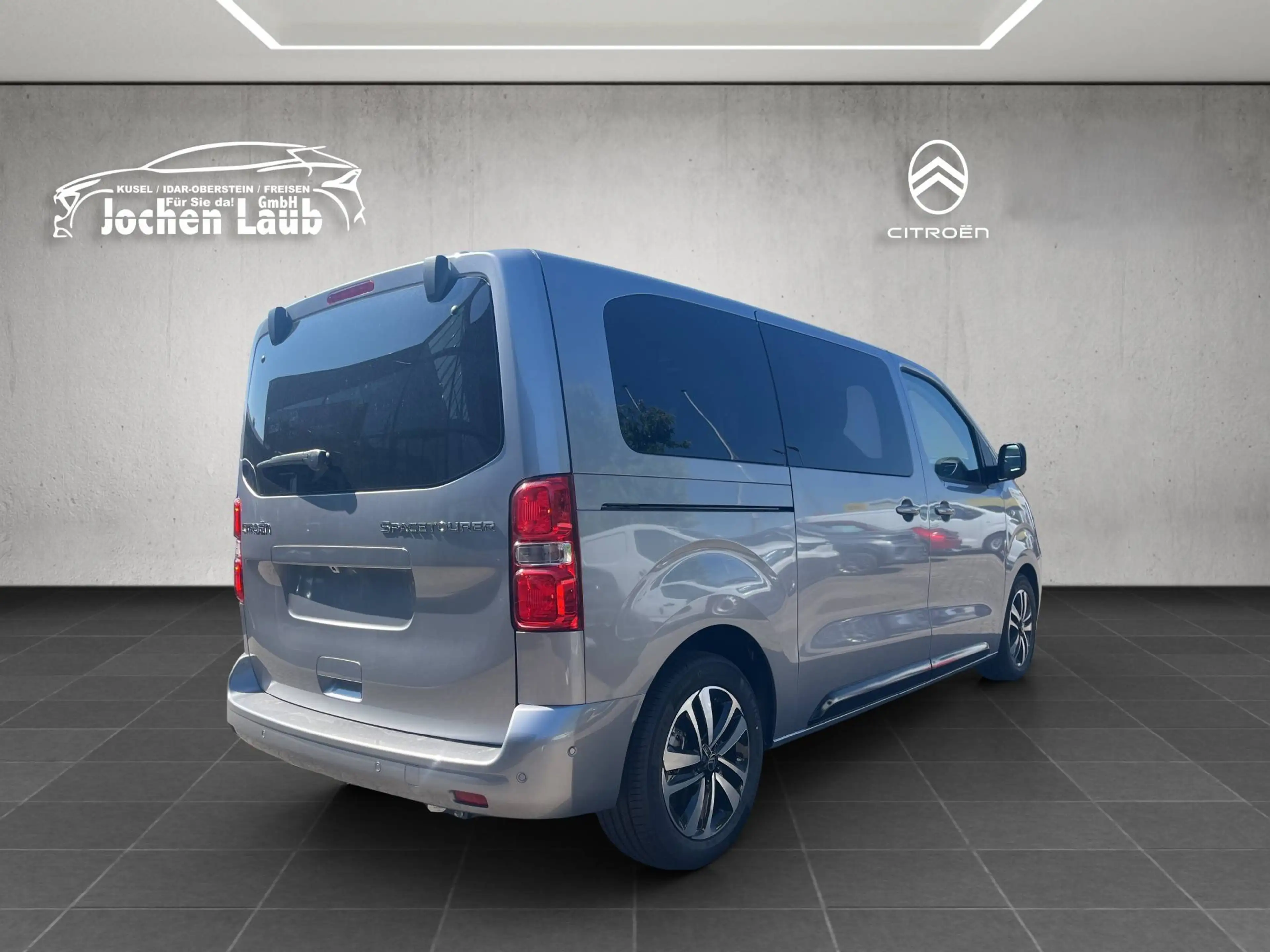 Citroen Spacetourer Plus M — photo 4