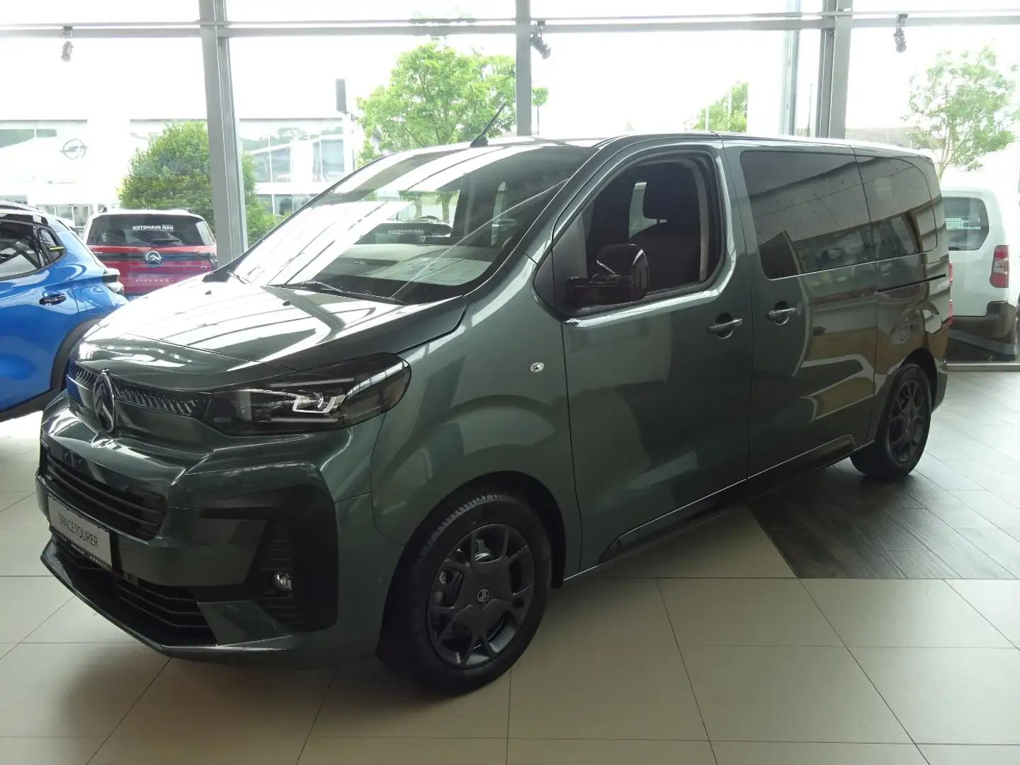 Citroen Spacetourer 2.0 Plus M inkl. Anhängerkupplung! Zöld - 2