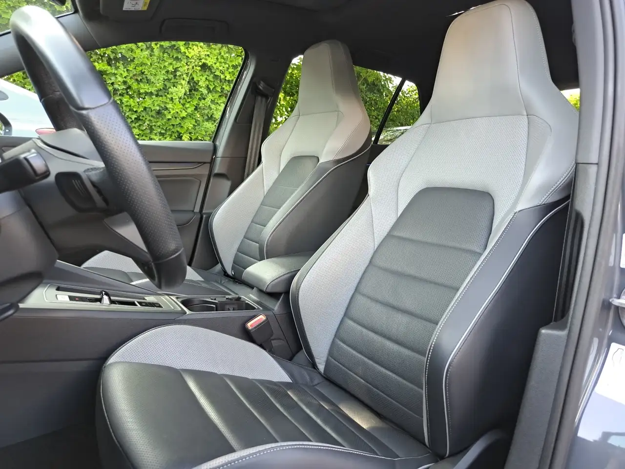 Volkswagen Golf VIII GTD 2.0 TDI DSG STANDHEIZ PANO MATRIX NAV AP, миниатюра 18
