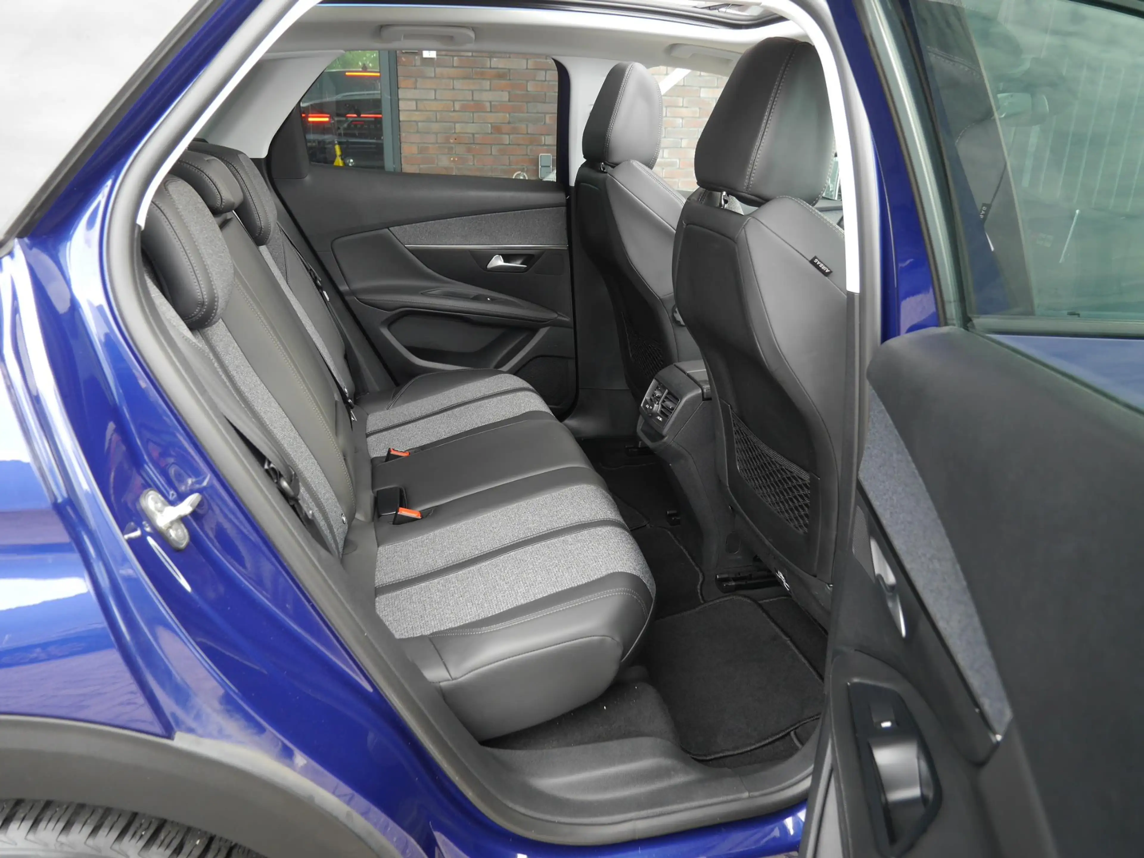 Peugeot 3008 1.6 e-THP Allure | Automaat | Panoramadak / schuif — photo 8