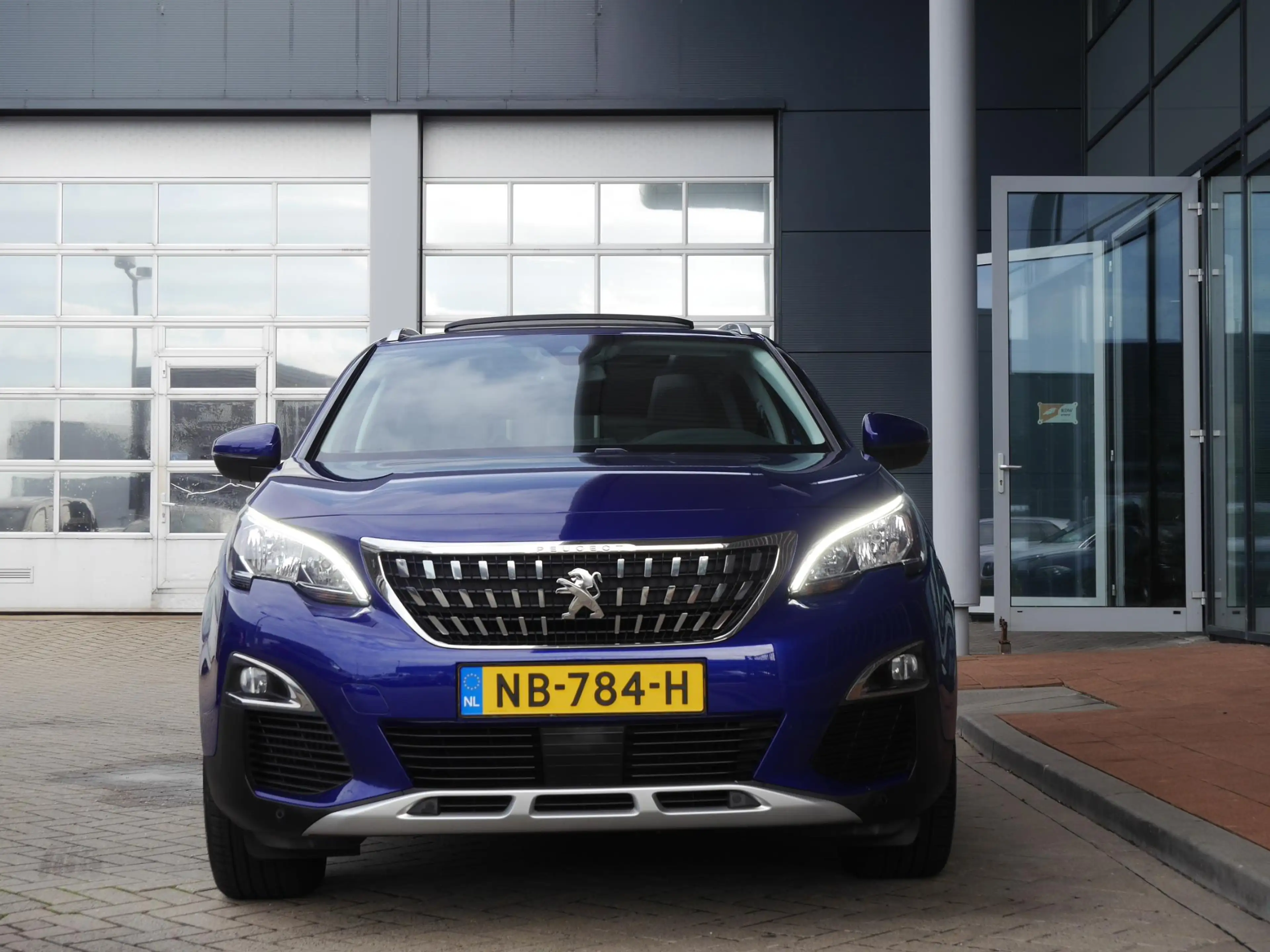 Peugeot 3008 1.6 e-THP Allure | Automaat | Panoramadak / schuif — photo 2