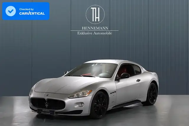Maserati GranTurismo 4.7 V8 S*MC Sport Line*Carbon*BOSE*Kamera*