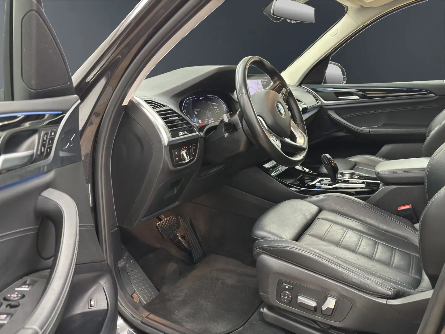 BMW X3 xDrive30e [xLine, LED, HUD, AHK, RFK, HiFi] Grau - 2